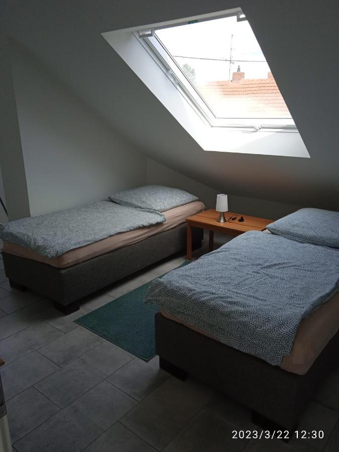 Zimmer Frei 3 Wiesbaden Kültér fotó